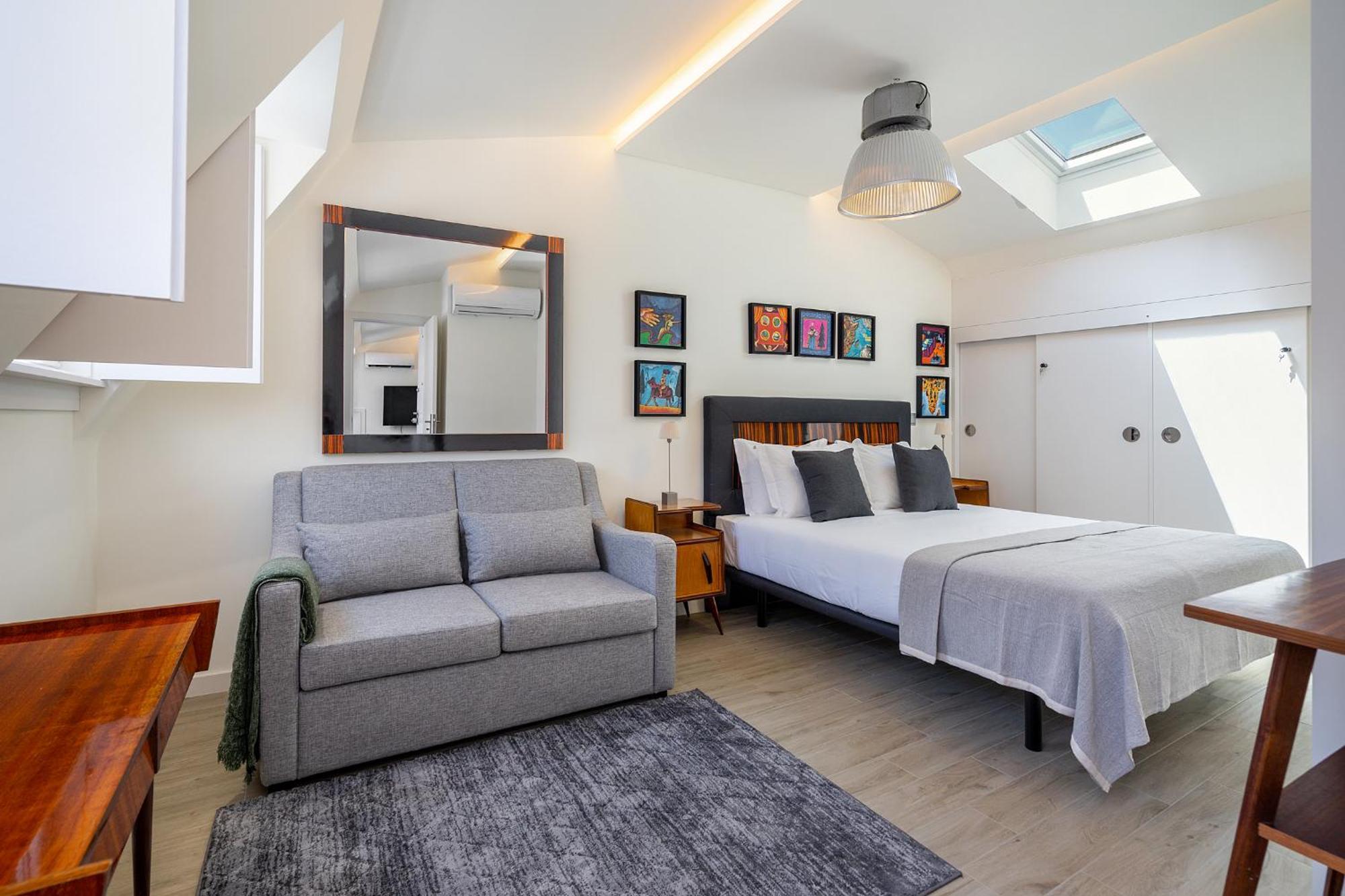 Flat In The Heart Of Anjos * Lissabon